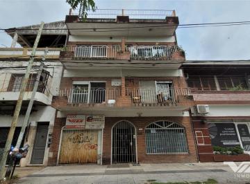 Departamento · 150m² · 8 Ambientes · 5 Cocheras · En Venta, en Block, 4 Departamentos y Terreno C/ Ingreso Vehicular. Villa Martelli.
