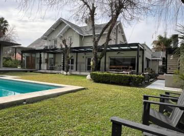 Casa · Extraordinaria Casa en Venta en Club El Carmen, Hudson - Gutierrez