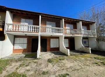 Departamento · 70m² · 4 Ambientes · 1 Cochera · Triplex en Venta - 3 Dorm. 2 Baños - Cochera - 70 m² - Mar del Tuyú