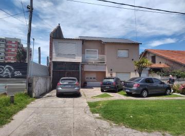 Casa de 7 ambientes, Mar del Plata · Oportunidad! Propiedad de Casa y 2 Dtos con Renta en Lo Mejor de Constitución