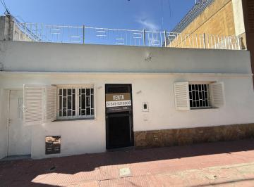 Casa de 3 ambientes, Rosario · Casa en Venta 2 Dorm. con Patio y Terraza - Barrio La Florida