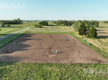 Terreno · 100000m² · Terreno en El Chajá con Pista de Salto