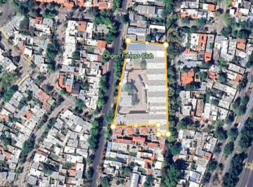 Bodega-Galpón , Godoy Cruz · Venta de Terreno con Galpones en Godoy Cruz