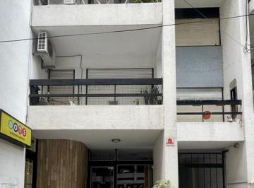 Departamento · 60m² · 4 Ambientes · Departamento en Oportunidad