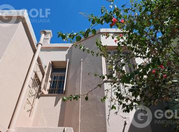 Casa · 113m² · 3 Dormitorios · 1 Cochera · Alquiler de Casa en Pocitos
