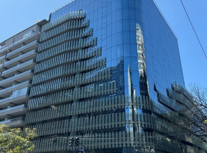 Desarrollo vertical · Dome Business Plaza