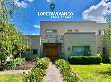 Casa de 6 ambientes, Pilar · Venta Casa en Pilar, Estancias Golf, Estancias del Pilar.