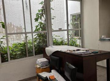 PH de 6 ambientes, Lomas de Zamora · Venta o Alquiler Posibilidad de Local con Vidriera Oficina o Vivienda