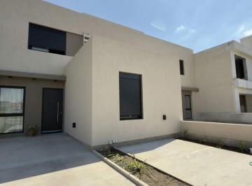 Foto · Duplex en Barrio Terrazas de Manantiales.