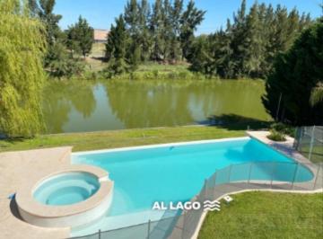 Casa · 290m² · 7 Ambientes · 2 Cocheras · Casa Sobre Lote a La Laguna en Venta en Barrancas del Lago
