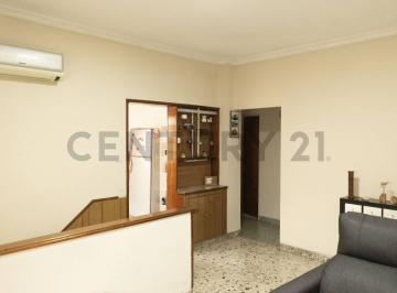 PH · 115m² · 3 Ambientes · 1 Cochera · Venta de PH Al Frente con Cochera Fija y Quincho