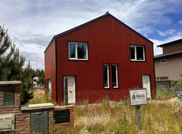 Casa · 156ha · 3 Cocheras · Complejo de Tres Unidades en La Colina Bariloche