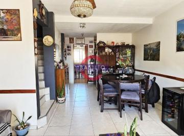 PH · 77m² · 3 Ambientes · 1 Cochera · Venta Buen Duplex 3 Ambientes con Cochera y Patio en Munro