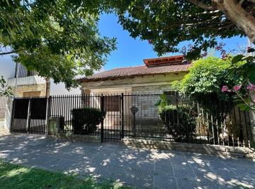 Casa · 107m² · 3 Ambientes · 2 Cocheras · Casa en Venta en Escobar Centro - 445 m de Terreno! ID 5665