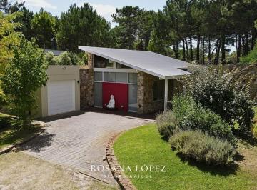 RLB-RLB-106_2 · Casa 4 Ambientes. | del Lazo Al 200