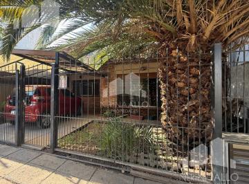 Casa · 140m² · 5 Ambientes · 1 Cochera · Venta Casa Cinco Ambientes Ituzaingo Norte Apto Credito
