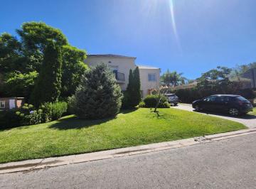 Casa de 6 ambientes, Esteban Echeverría · Casa de 6 Amb. en Venta - Alquiler Anual - Barrio Privado El Rocio Canning