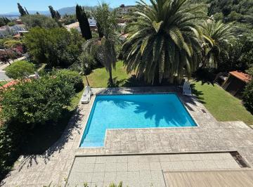 Casa · 490m² · 5 Dormitorios · 1 Cochera · Venta Casa 3 Plantas Villa Carlos Paz