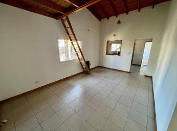 Casa de 4 ambientes, Tigre · Casa 3 Amb con Depto Libertad 2300
