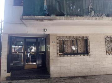 Departamento · 70m² · 3 Ambientes · Departamento 3 Amb en Liniers!