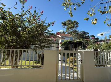 Departamento de 11 ambientes, Mar del Tuyú · Hermoso Complejo Mar del Tuyú Cercano a Costa del Este