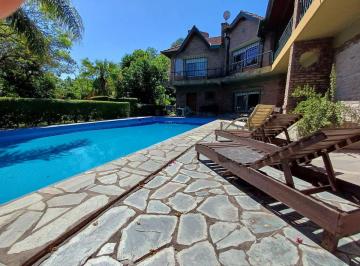 Quinta vacacional · 557m² · 5 Dormitorios · 2 Cocheras · Venta Casa Quinta 6 Ambientes Piscina del Viso