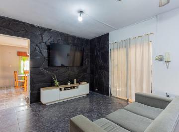 Casa · 200m² · 3 Ambientes · 3 Cocheras · Venta Casa 4 Ambientes Lote Propio Monte Grande