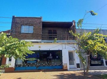 PH · 70m² · 3 Ambientes · Vende Departamento Primer Piso por Escalera