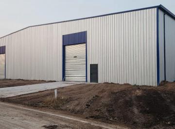 Bodega-Galpón · 600m² · Alquiler Nave Industrial en Espacio Nova