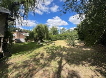 Quinta vacacional · 91m² · 4 Ambientes · 1 Cochera · Quinta en Venta Excelente Ubicación y Arboleda a Reciclar