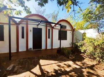 Casa · 75m² · 4 Ambientes · 1 Cochera · Casa en Alquiler en Funes