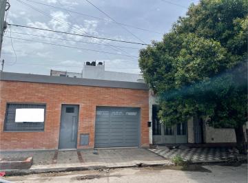 Casa · 150m² · 3 Ambientes · 1 Cochera · Se Vende Casa Barrio San Martín a Estrenar con Cochera