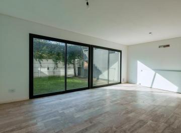 Casa · 77m² · 3 Ambientes · 1 Cochera · Casa en Venta Fisherton 2 Dorm. Cochera Jardín Parrilla