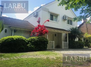 Casa · 200m² · 4 Ambientes · 1 Cochera · Barrio Privado La Delfina - Casa en Venta