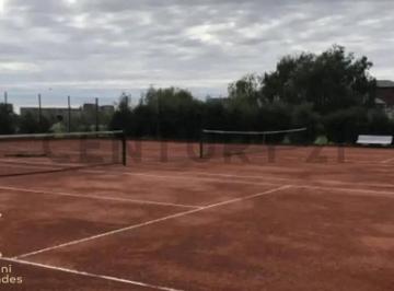 Terreno · 630m² · Venta de Lote en Barrio Los Talas