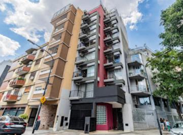 Departamento de 2 ambientes, Parque Centenario · Parque Centenario Dep 2 Amb en Venta con Balcón