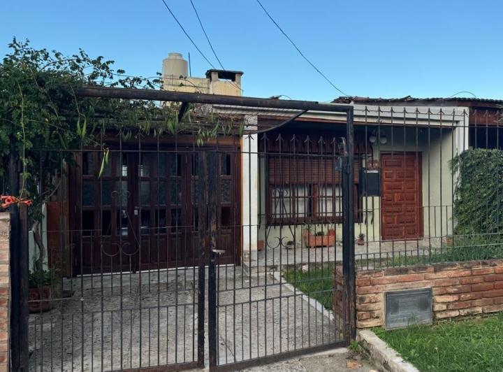 PH · 250m² · 4 Ambientes · 1 Cochera