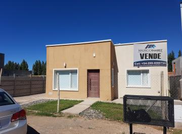 Casa de 5 ambientes, Plottier · Venta Casa 2 Habitaciones - Las Lilas - Plottier