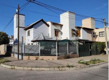 Casa · 120m² · 4 Ambientes · 1 Cochera · Venta Casa 2 Dorm., Cochera y Pileta