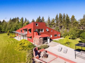 Casa · 318m² · 10 Ambientes · Hermosa Finca en Las Vicotiras