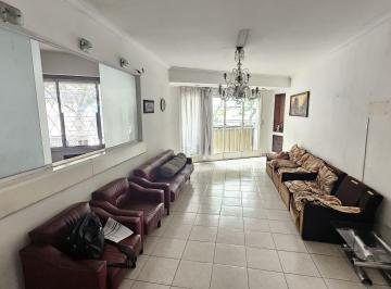 Departamento de 4 ambientes, Villa Crespo · Luminoso 4 Ambientes con Balcón en Villa Crespo