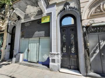 PH · 169m² · 5 Ambientes · PH S/exp en Av Independencia y Av Entre Rios - Frente Entr Indep Balcon 2 Baños Completos