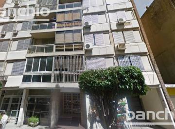 Garage · 20m² · 1 Cochera · Venta Cochera Doble - Centro