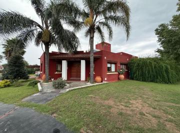 Casa de 4 ambientes, Villa Allende · Country San Isidro Venta Casa 3 Dorm 2 Baños Piscina 600 m² Terr