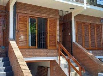 Casa · 125m² · 4 Ambientes · 1 Cochera · Triplex con Garage