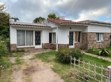 Frente · Casa en La Cumbre a 10 Cuadras del Centro
