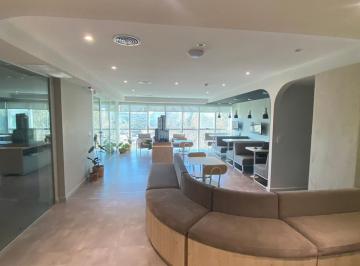Oficina comercial · 298m² · 1 Ambiente · 5 Cocheras · Venta Oficina Piso Exclusivo - Centro