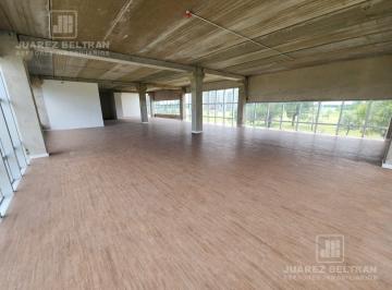 Oficina comercial · 345m² · 5 Ambientes · Alquiler Oficina a Estrenar en Parque Empresarial Aeropuerto - Plaza Central Office