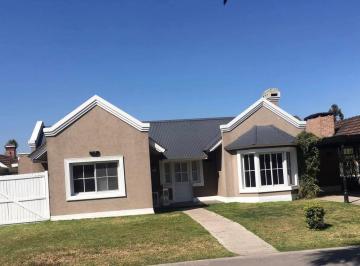 Casa en Venta de 6 ambientes Canning · Casa en Venta Campos de Echeverria Canning