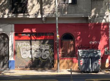 Local comercial de 3 ambientes, Villa Crespo · Venta - Local Sobre Av Juan B. Justo